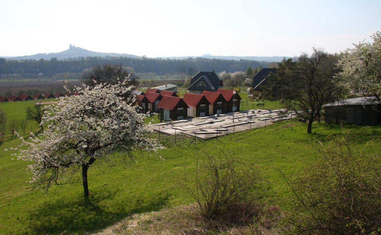 Camping v Ráji - Palda Rovensko pod Troskami Exterior foto