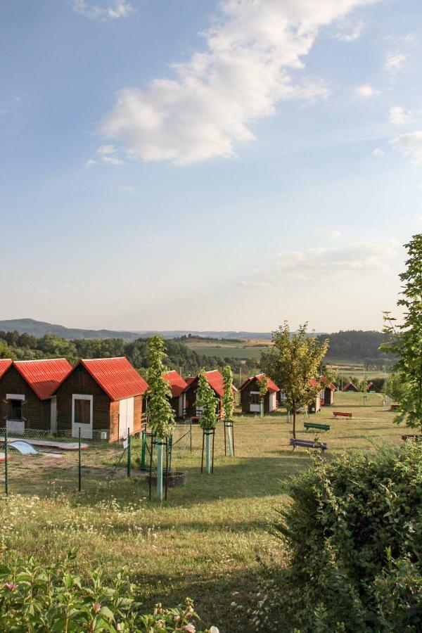 Camping v Ráji - Palda Rovensko pod Troskami Exterior foto